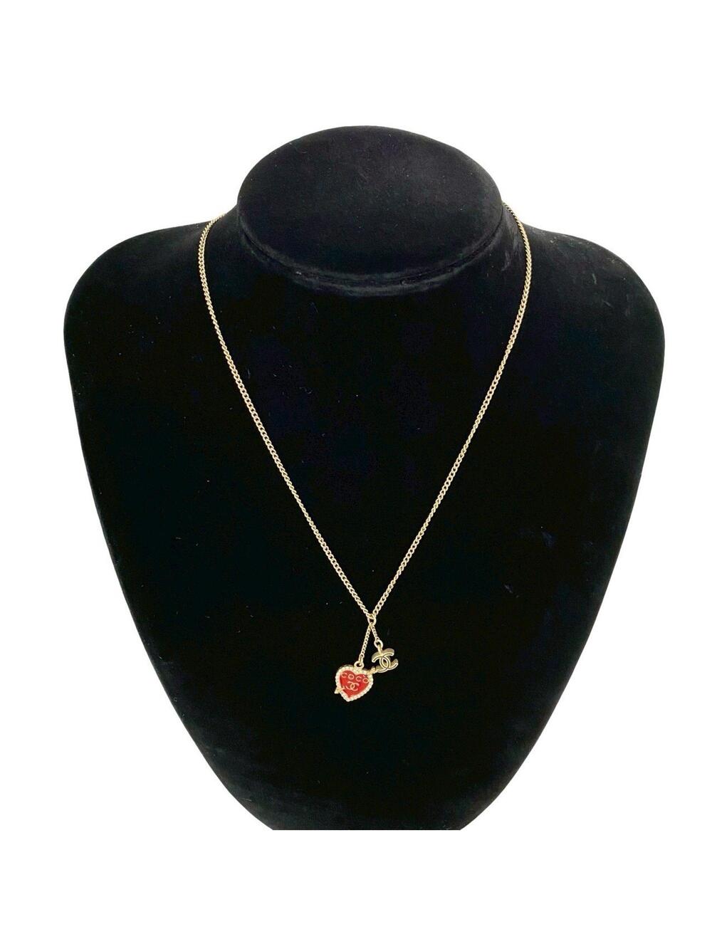Chanel Cc Logo Chain Heart Pendant #209751C10B